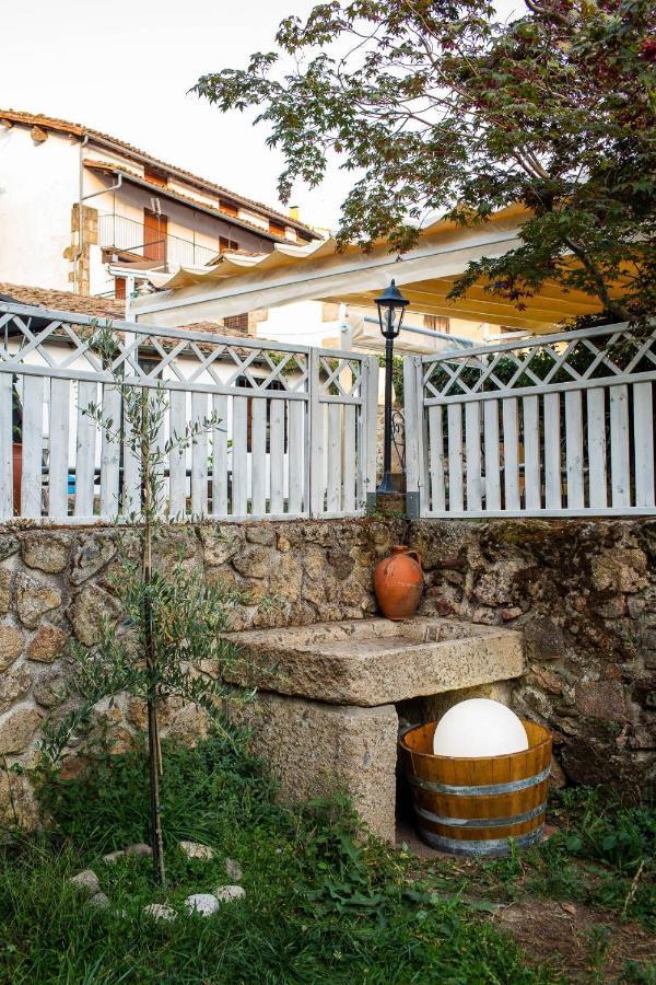 El Jardin Del Laurel Hotel Candelario Exterior photo